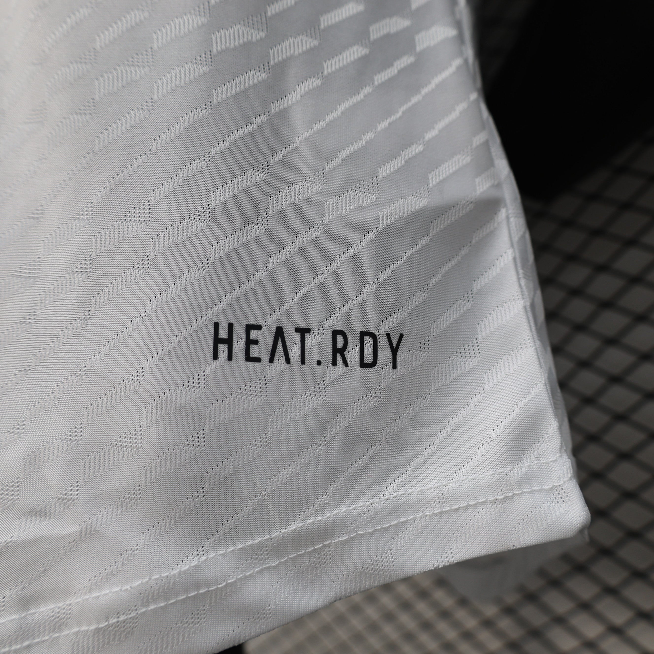 REAL MADRID Y3 WHITE JERSEY PLAYER 2024/2025 tm