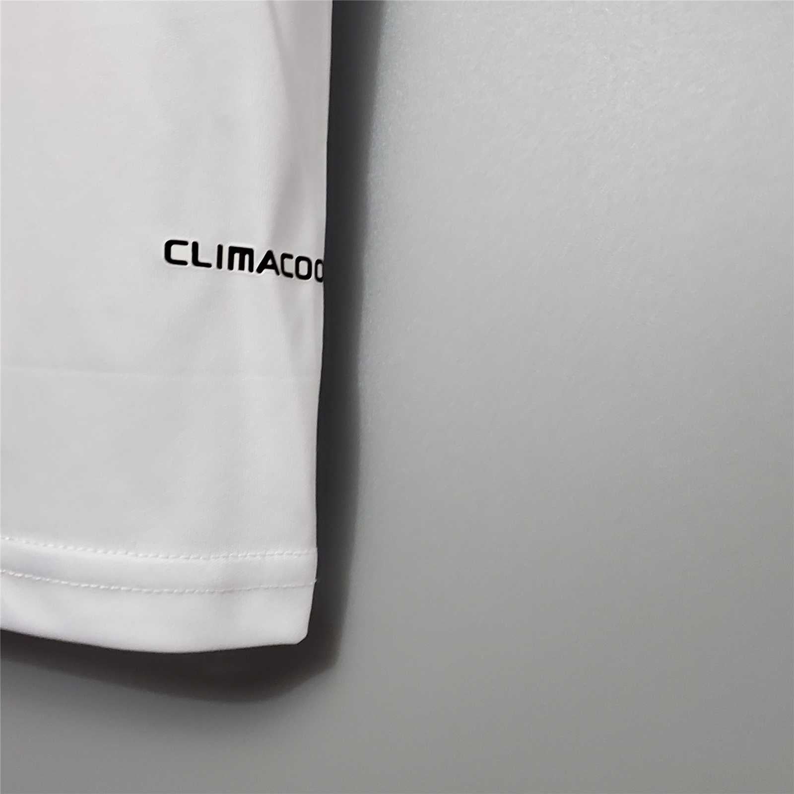 REAL MADRID RETRO HOME 2009/2010 tm