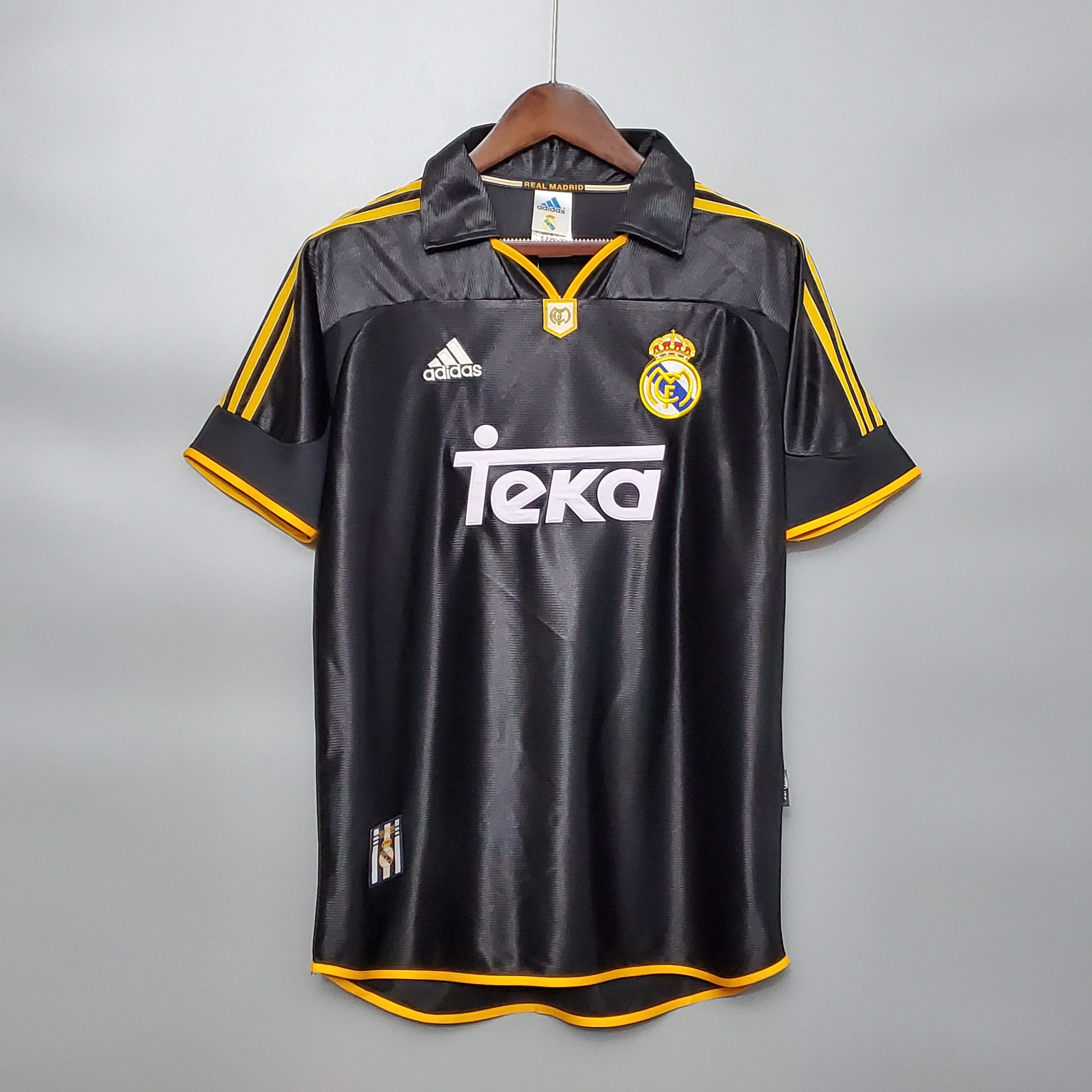 REAL MADRID RETRO 1998-1999 tm