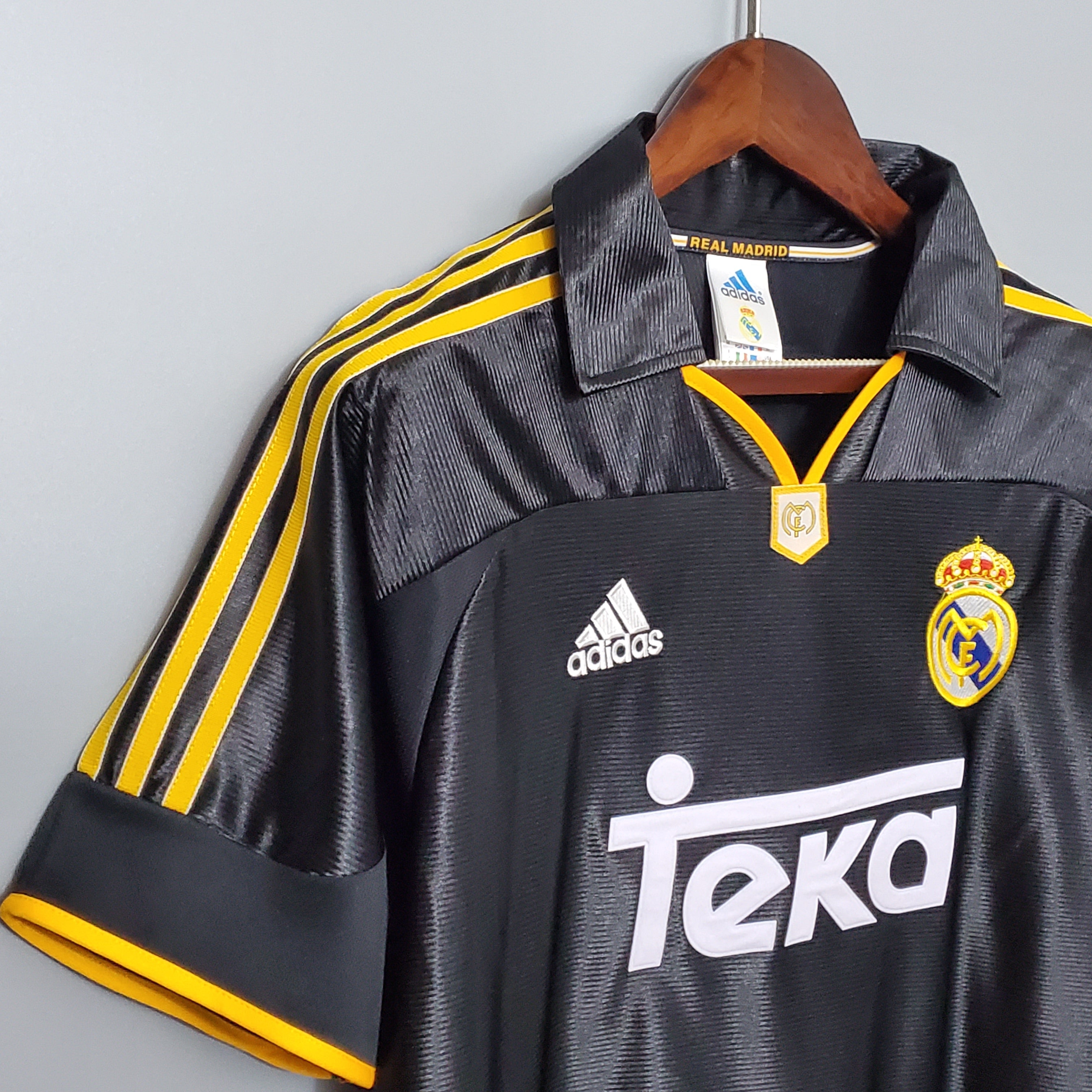 REAL MADRID RETRO 1998-1999 tm