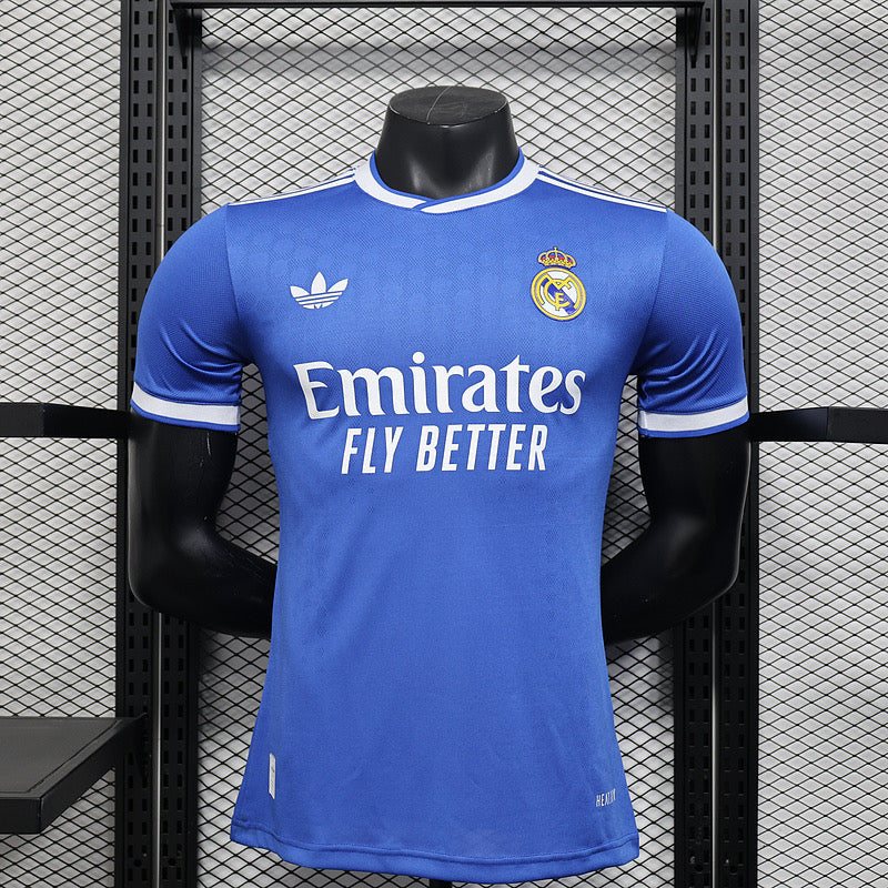 Real madrid third away player version 2025/2026