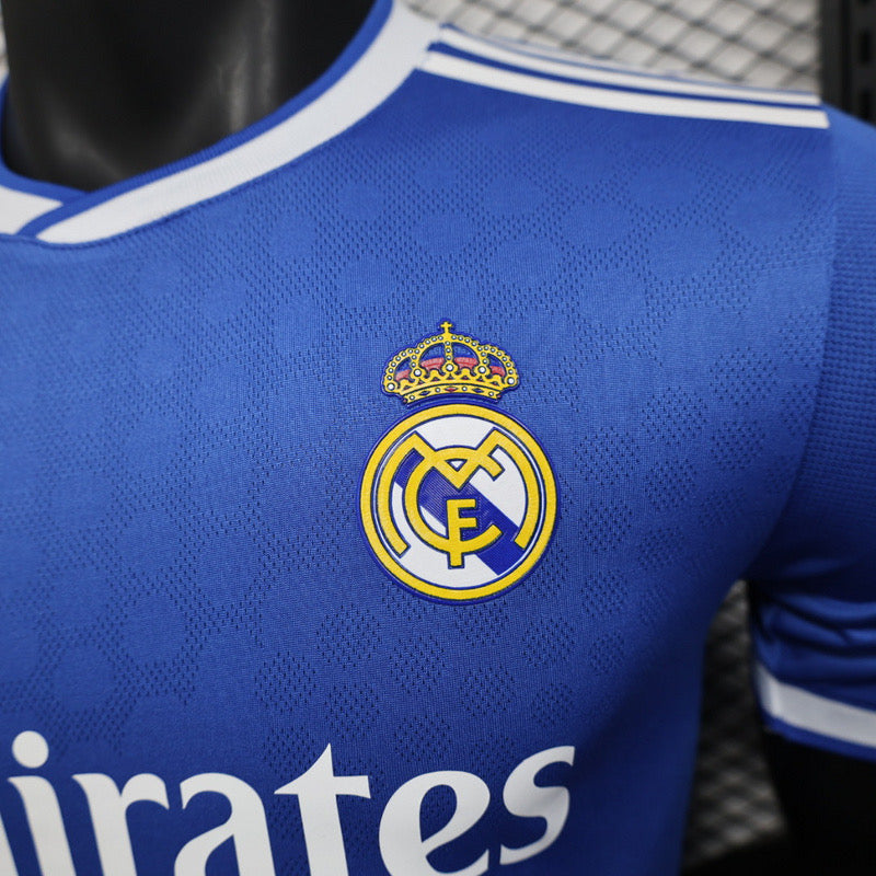 Real madrid third away player version 2025/2026