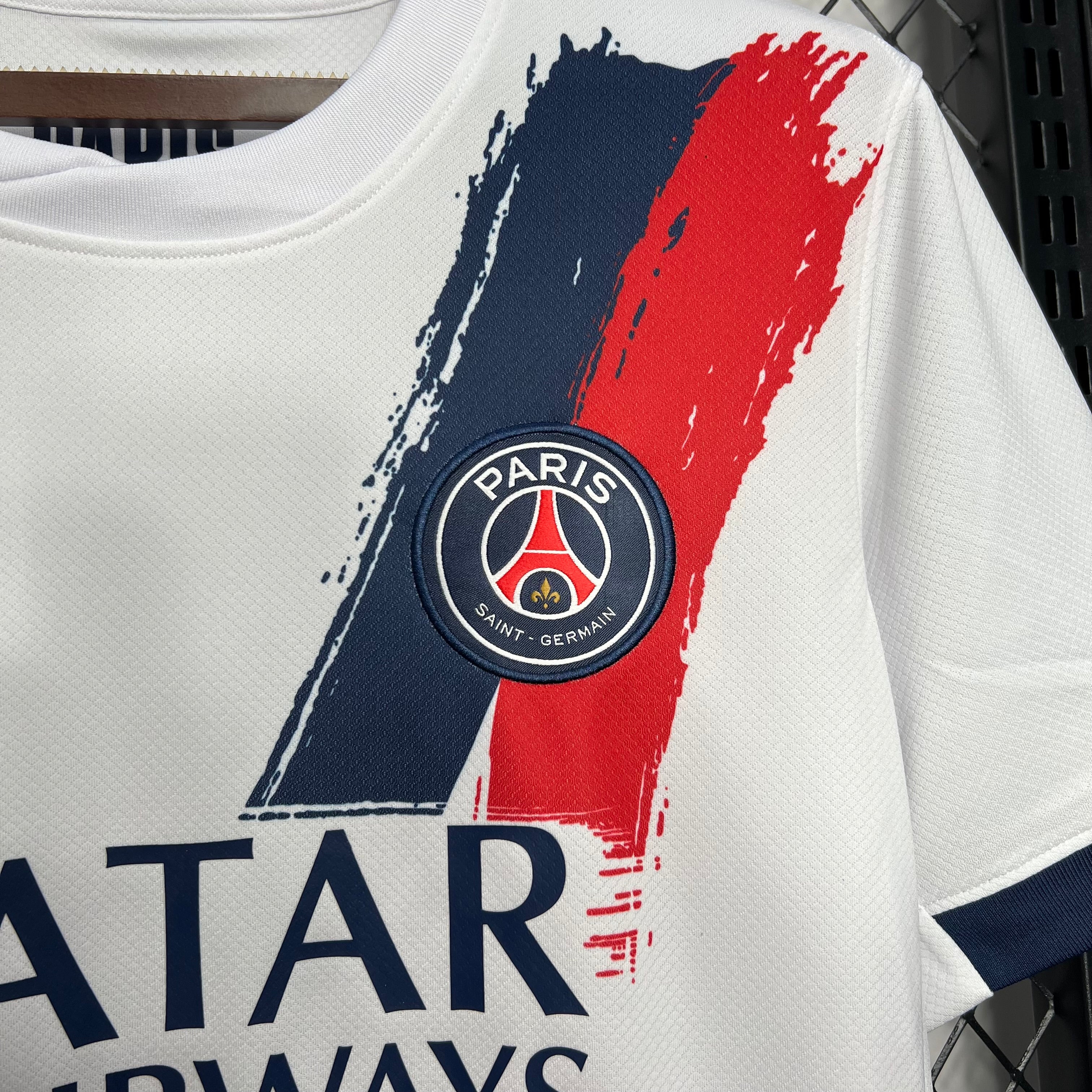 PARIS SAINT-GERMAIN AWAY JERSEY 2024/2025