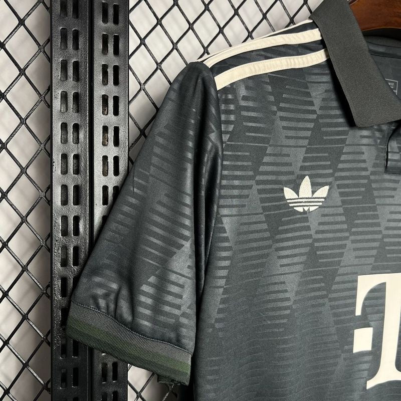 Bayern Oktoberfest Jersey fan 2024/2025 tm