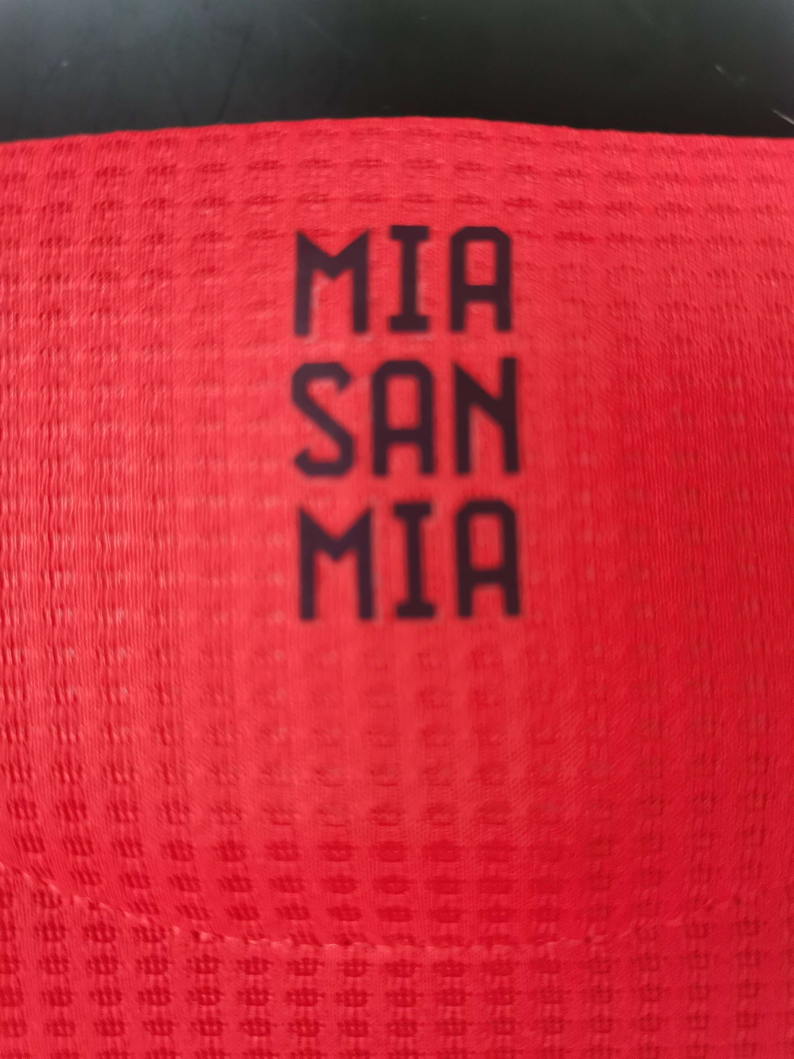 Bayern red player version jersey 2024/2025 tm