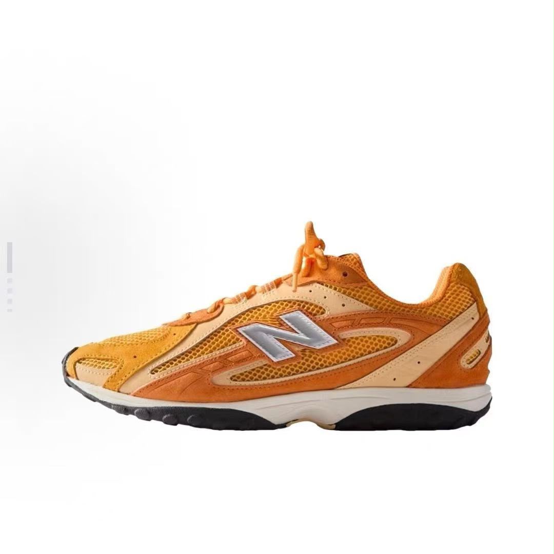 New Balance 740