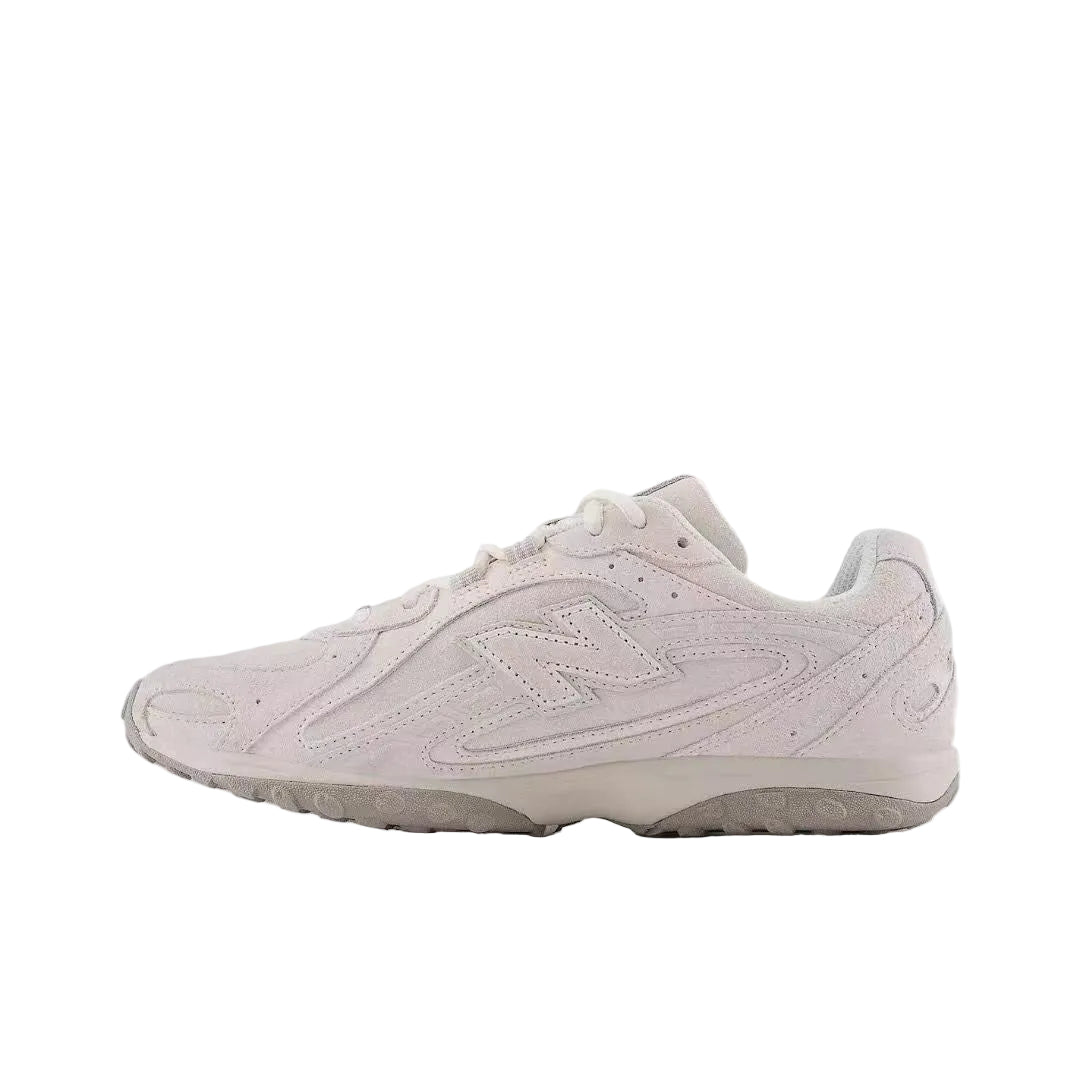 New Balance 740
