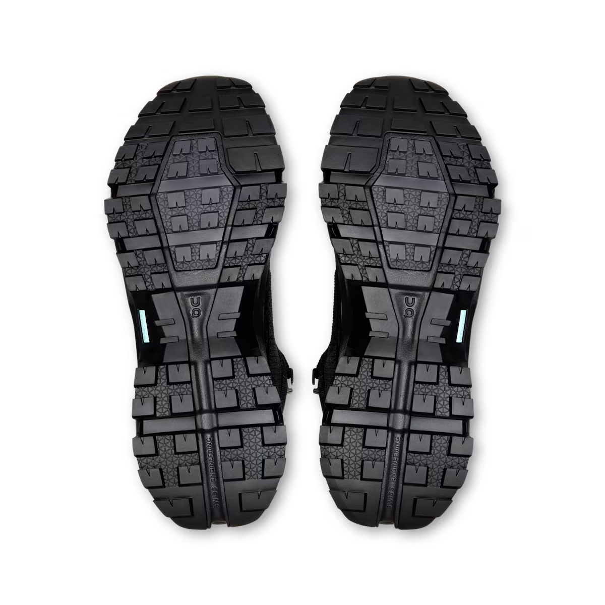 On Cloudrock Mid Waterproof