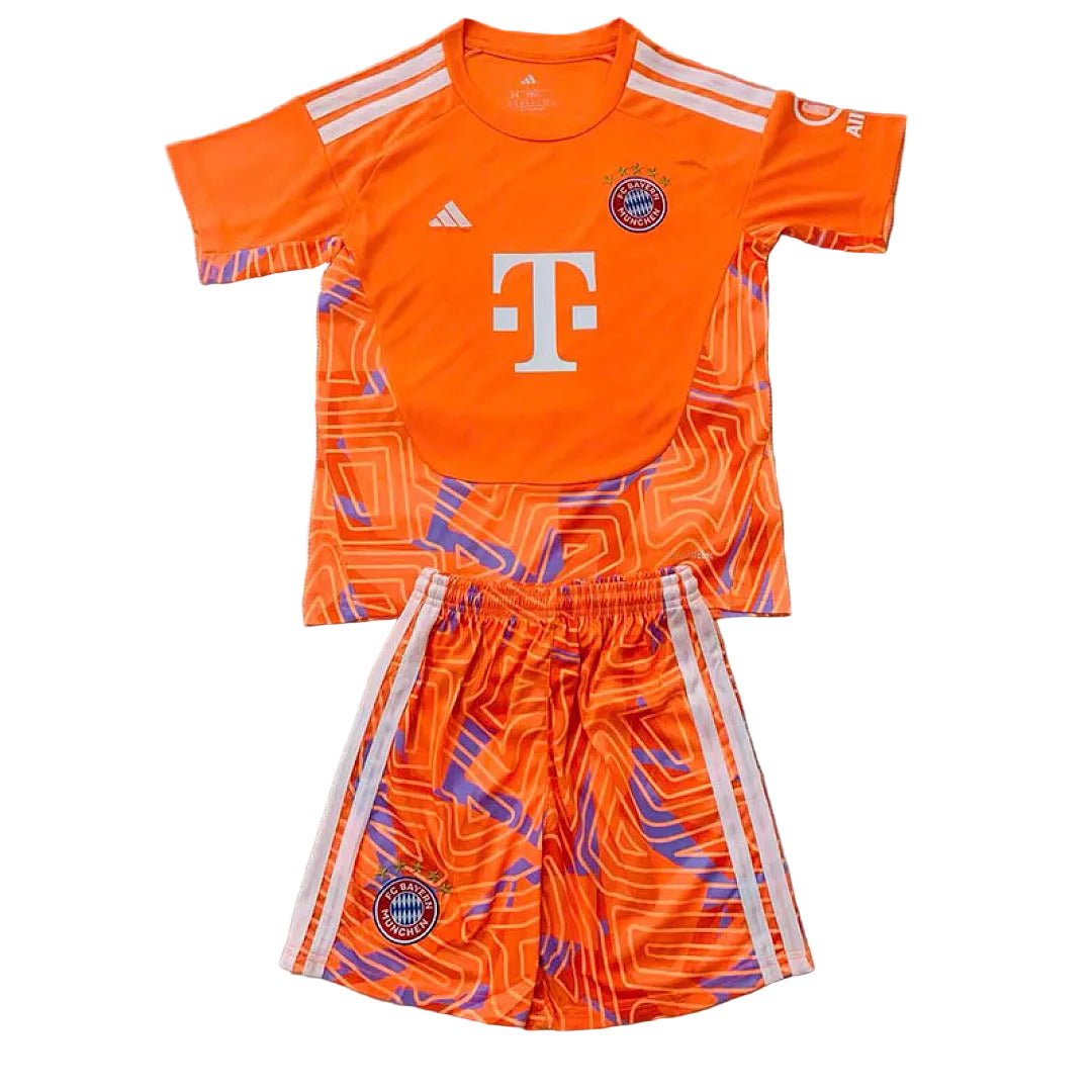 26-27 Bayern Munchen Goalkeeper Kids Set