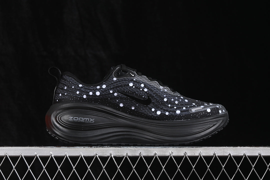 Nike Vomero 18