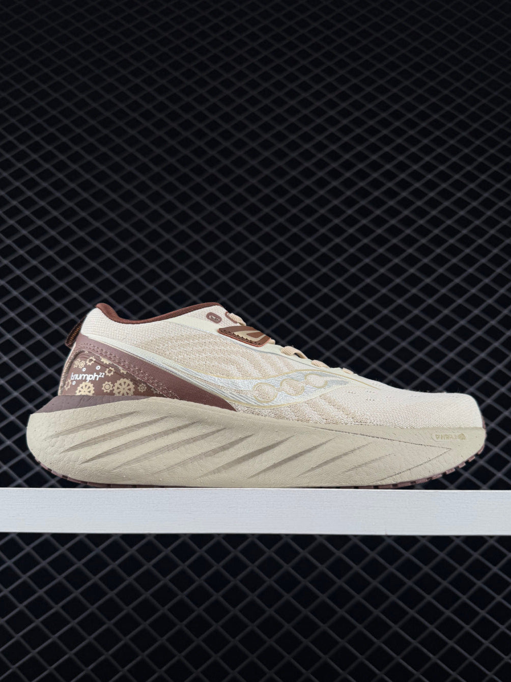 SAUCONY ENDORPHIN PRO4