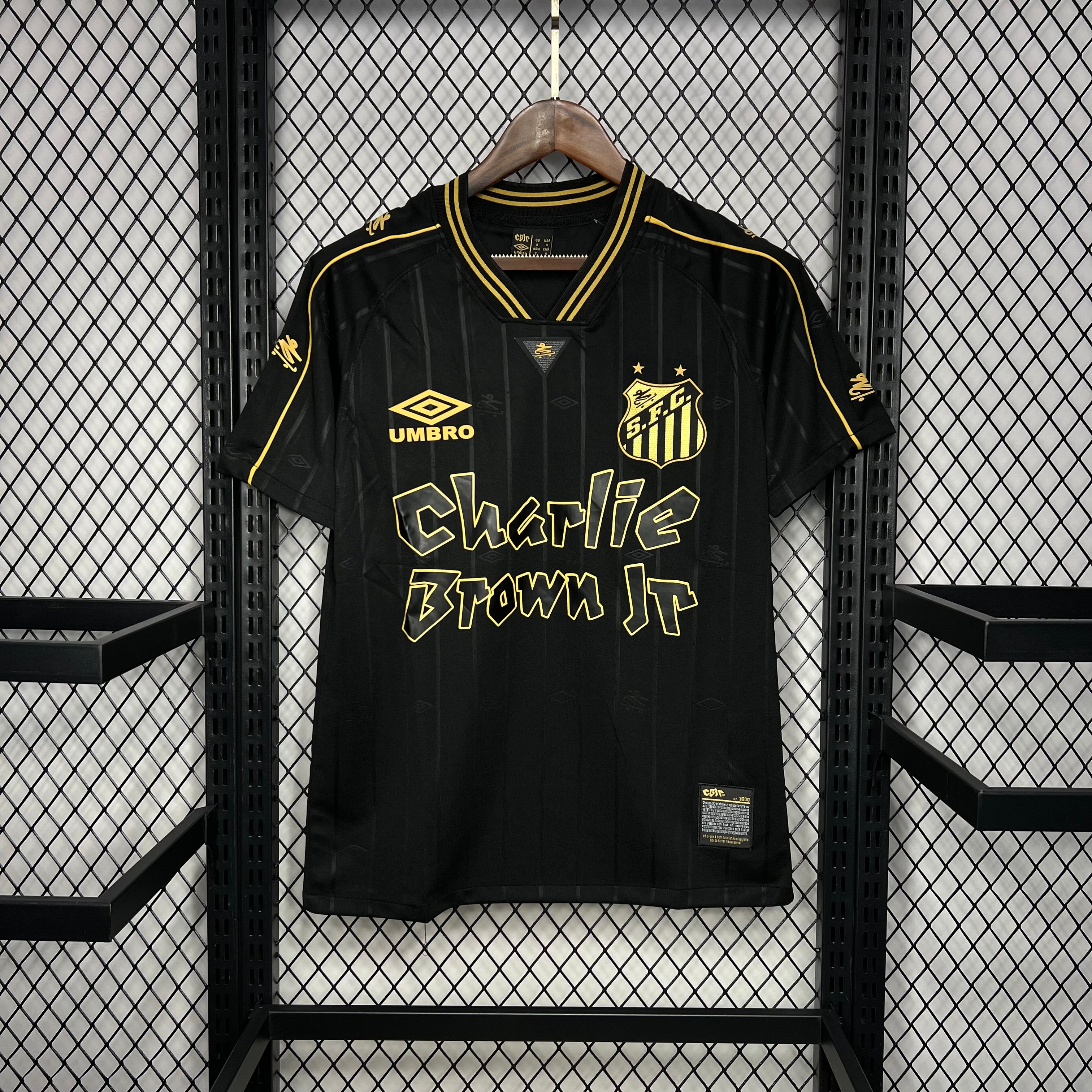 24-25 Santos Charlie Brown black gold special edition Jersey tm