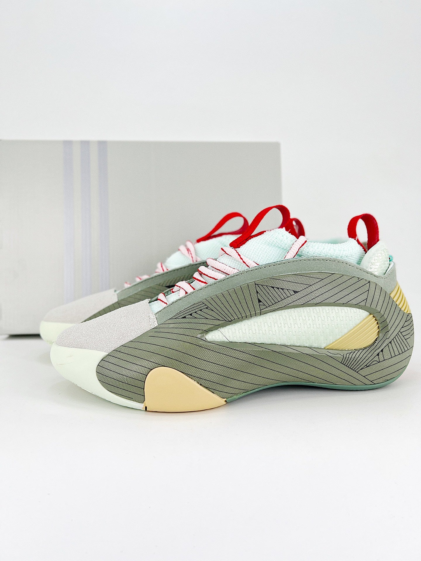 adidas Harden Vol. 8