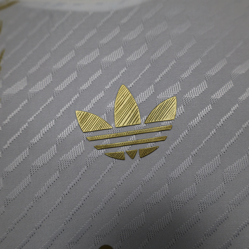 24-25 REAL MADRID white and gold dragon player version jersey tm
