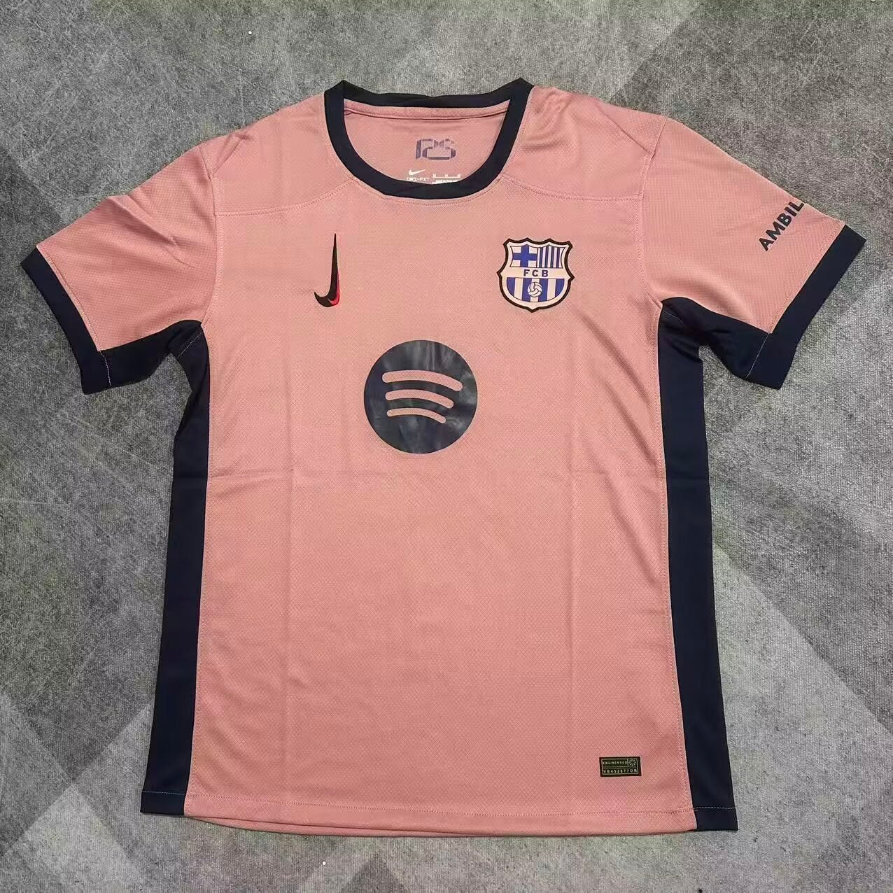 25-26 Barcelona Special Edition, light pink