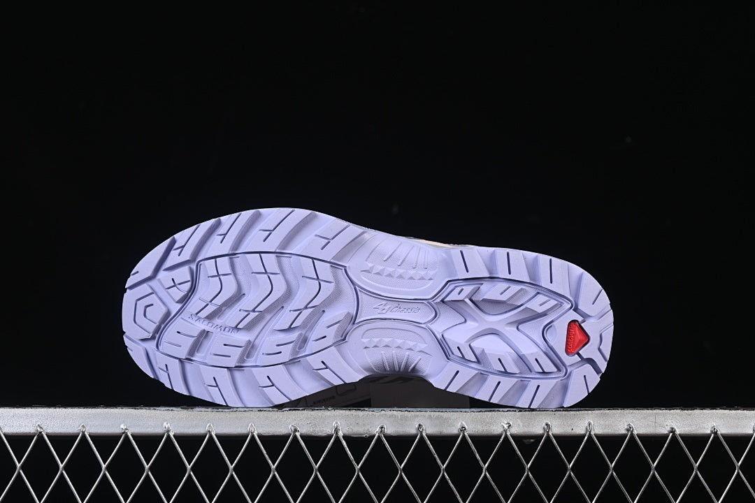 XT-QUEST OUTDOOR TRAIL RUNNING SHOES