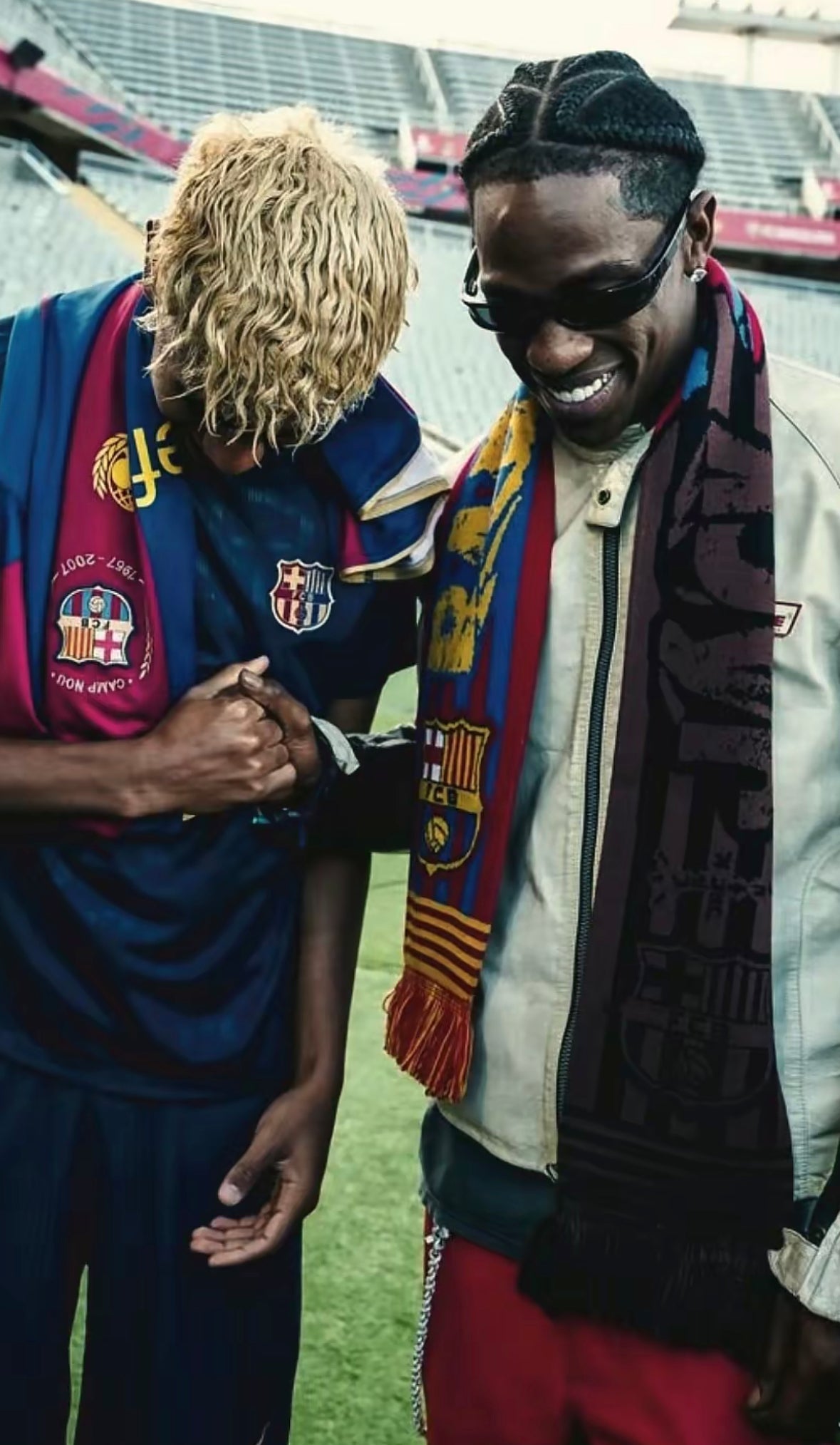 TRAVIS X BARCELONA (BUY 2 GET ONE FREE)
