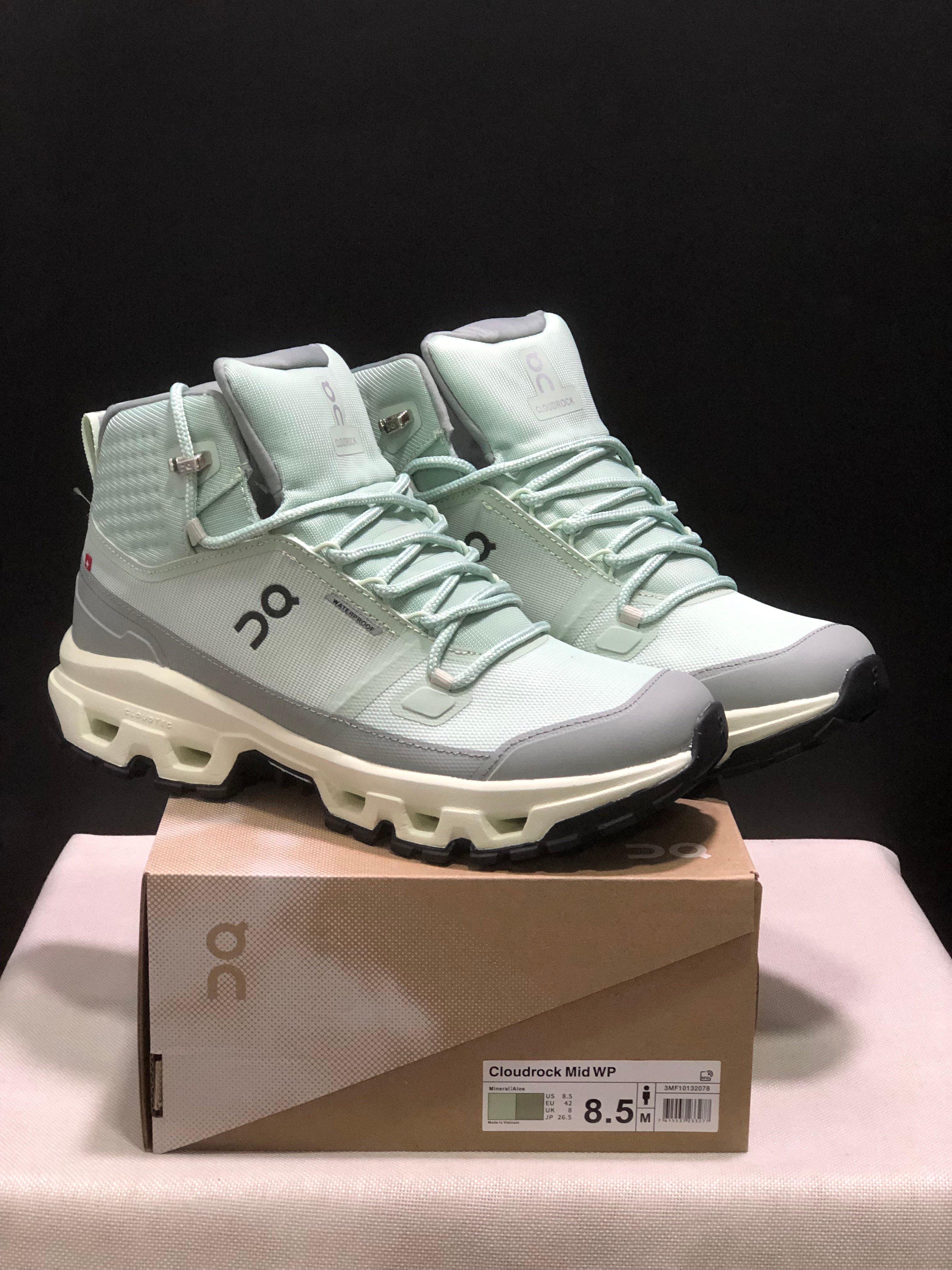 ON CLOUDROCK MID WATERPROOF