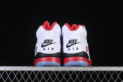 AIR JORDAN 5 RETRO