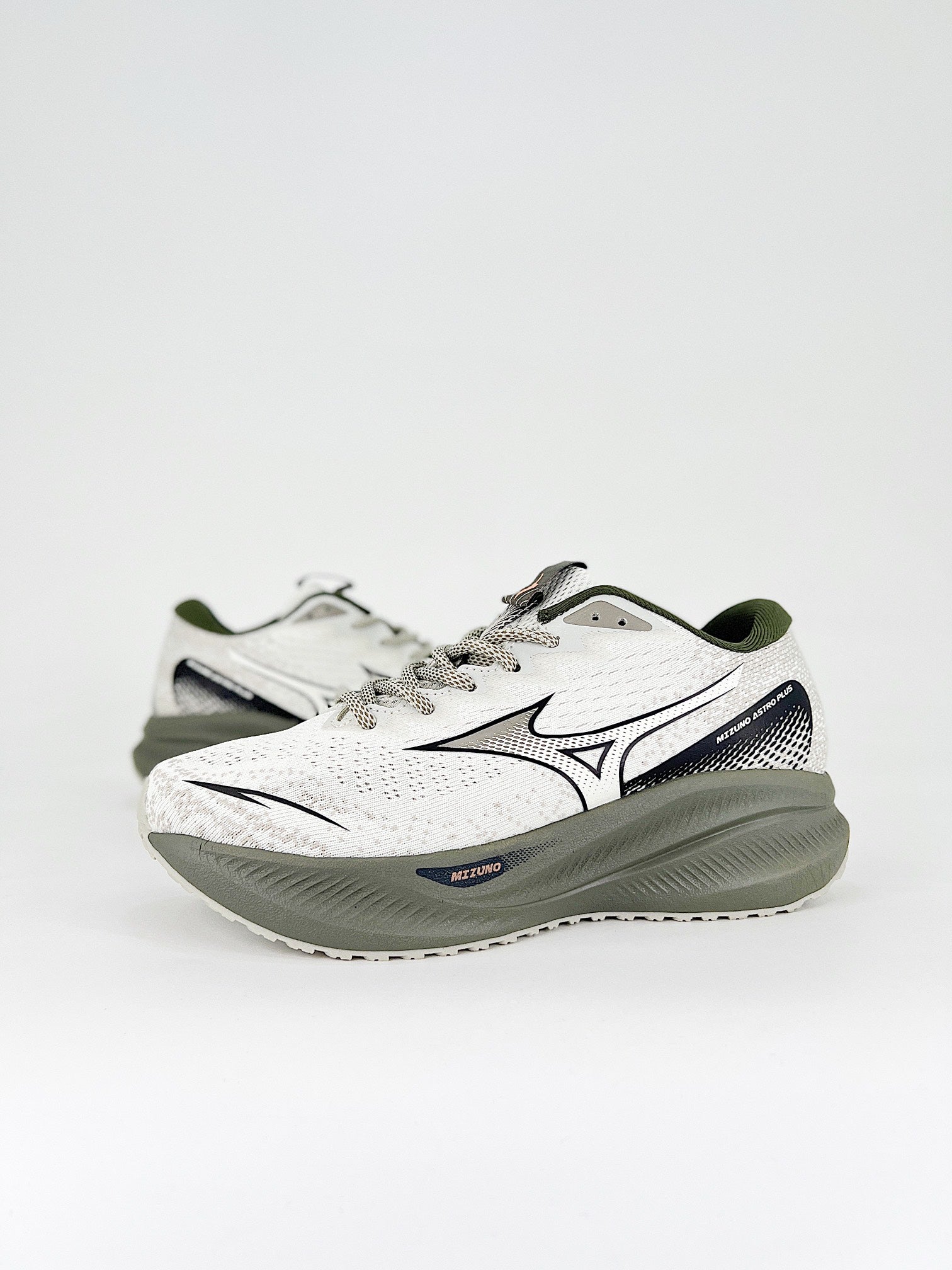 Mizuno ASTRO PLUS tm