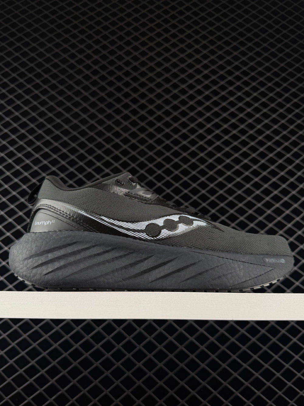 SAUCONY ENDORPHIN PRO4