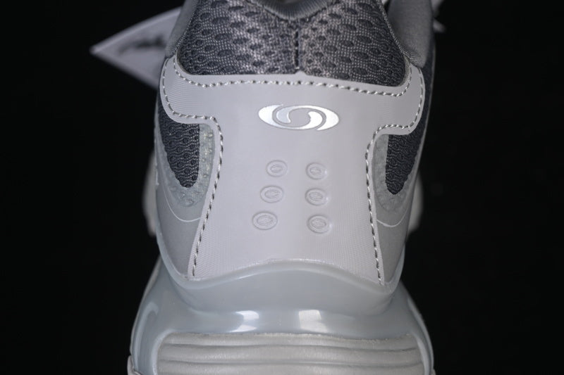 XT WHISPER VOID TRAIL RUNNING SHOES