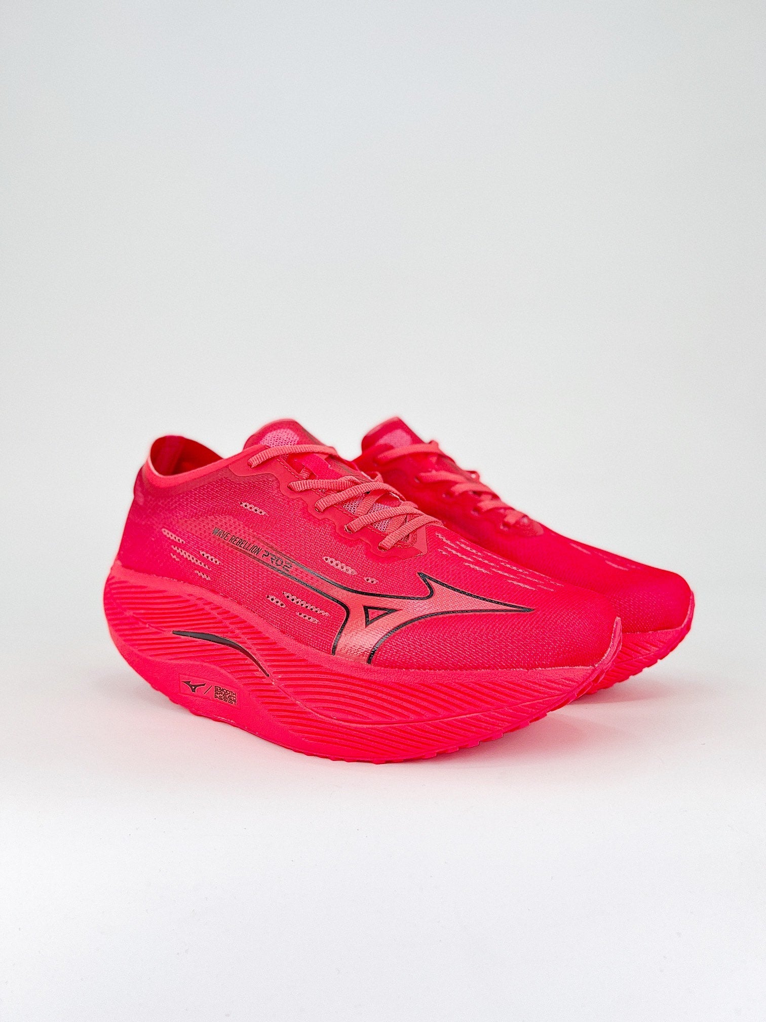 Mizuno WAVE REBELLION PRO 2 tm