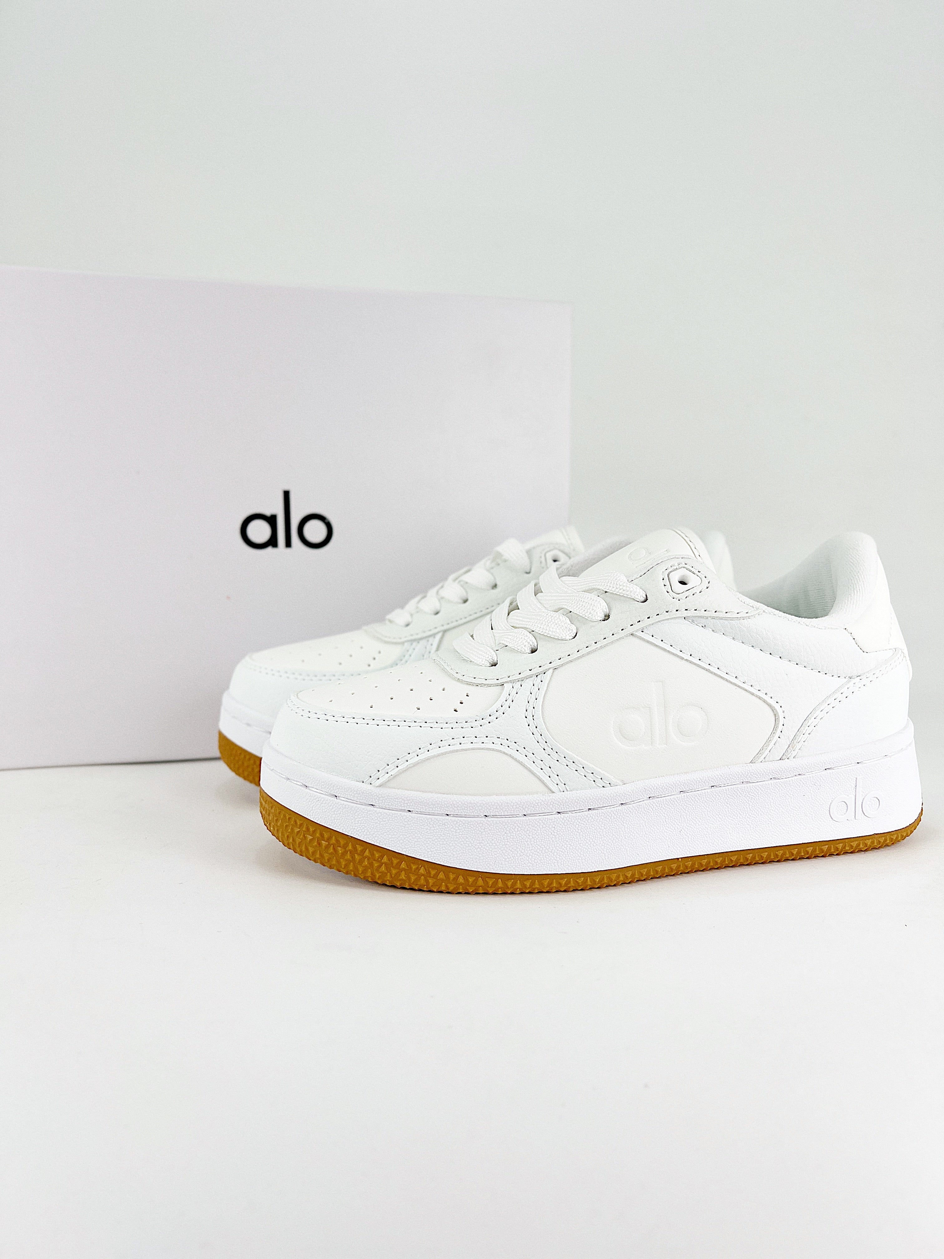 alo yoga Tm