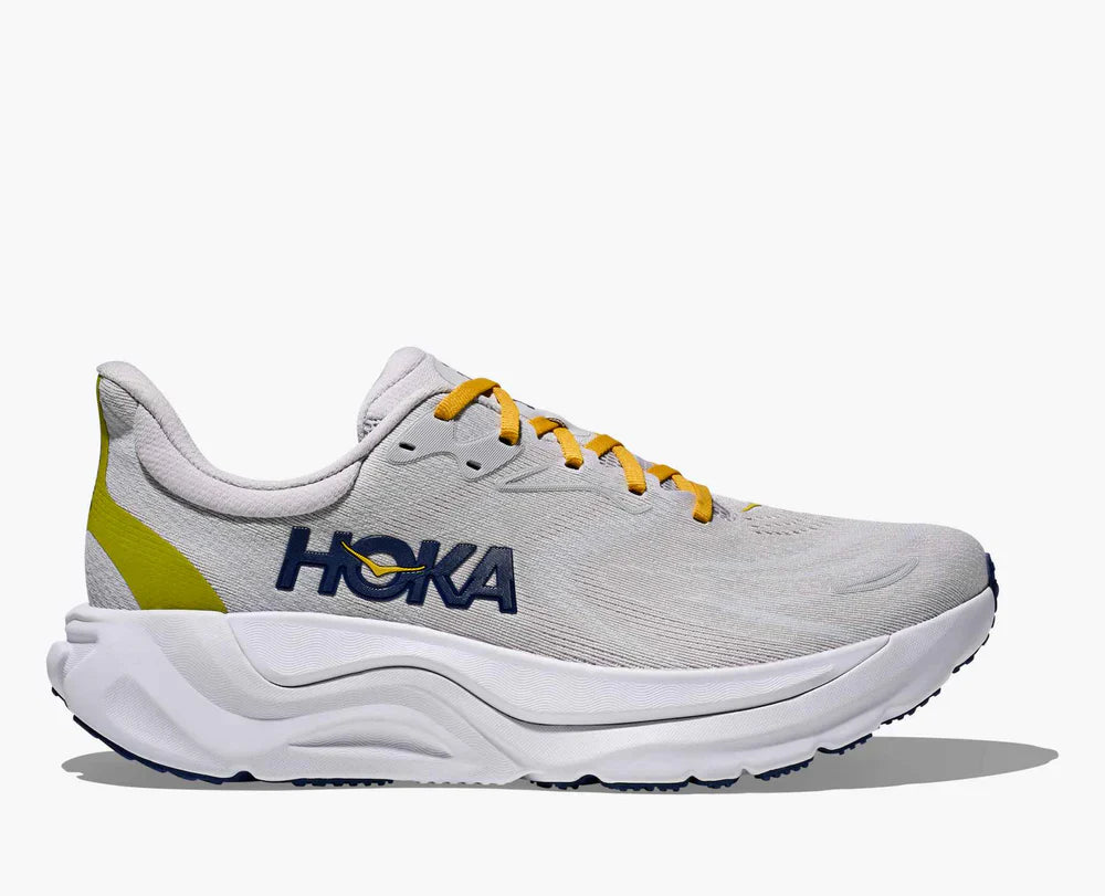 Hoka Arahi 8
