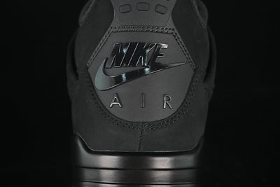 AIR JORDAN 4 RETRO BLACK CAT