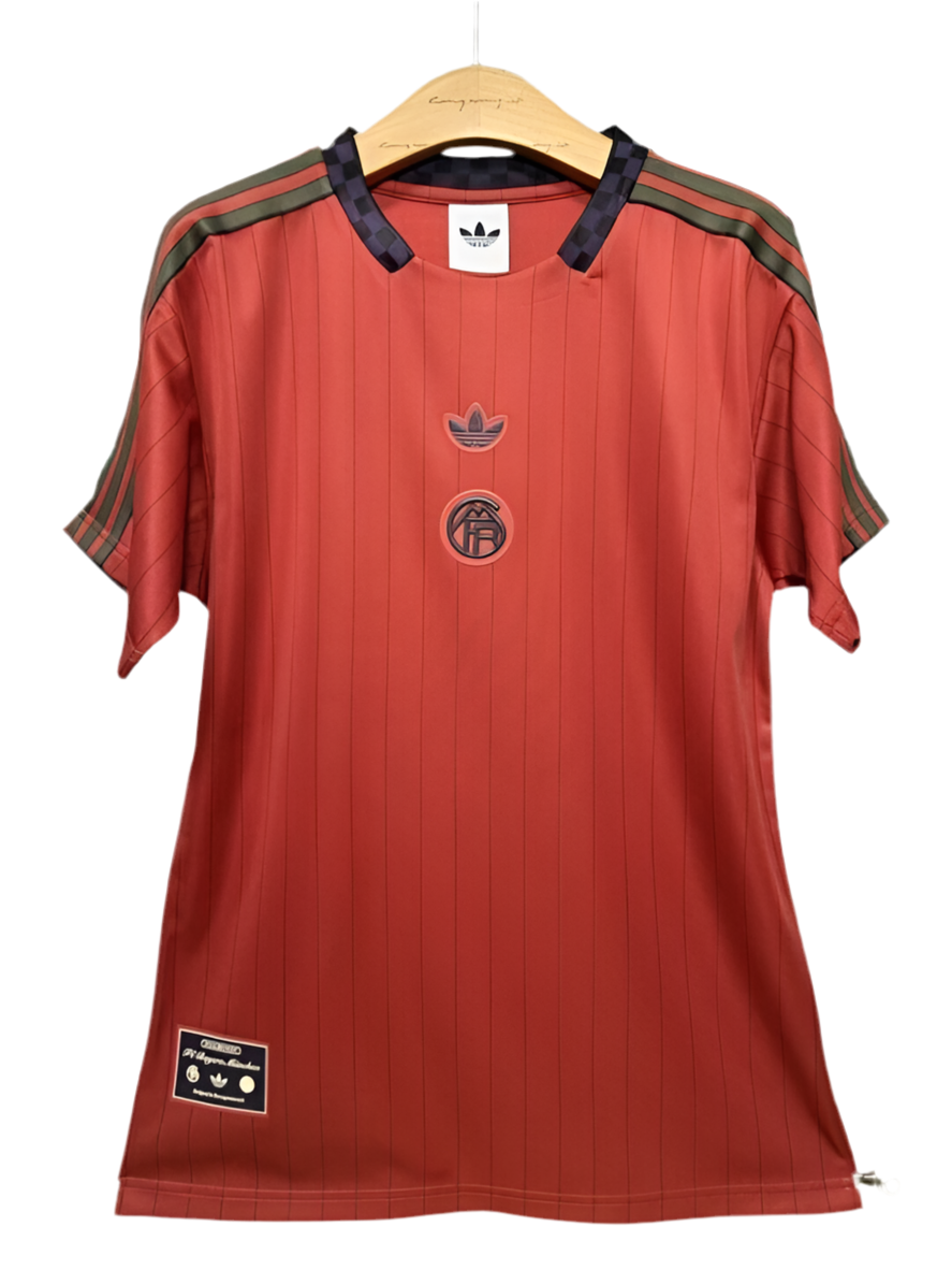 Bayern Munich 25/26 Red retro jersey