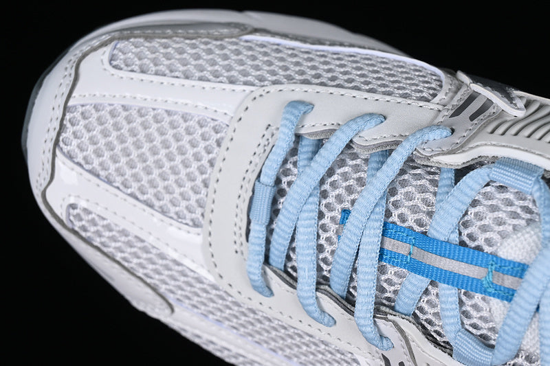 AIR ZOOM VOMERO 5 PHOTON DUST/SUMMIT WHITE/COOL GREY/METALLIC SILVER
