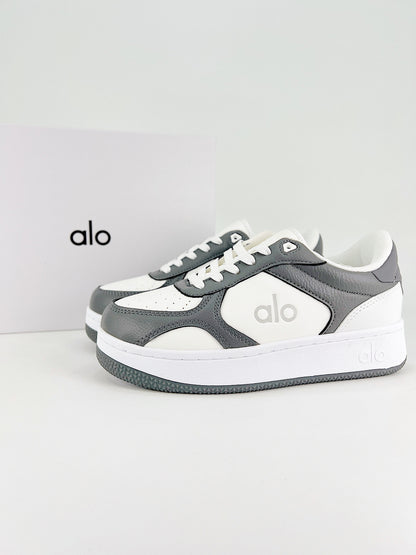 alo yoga tm