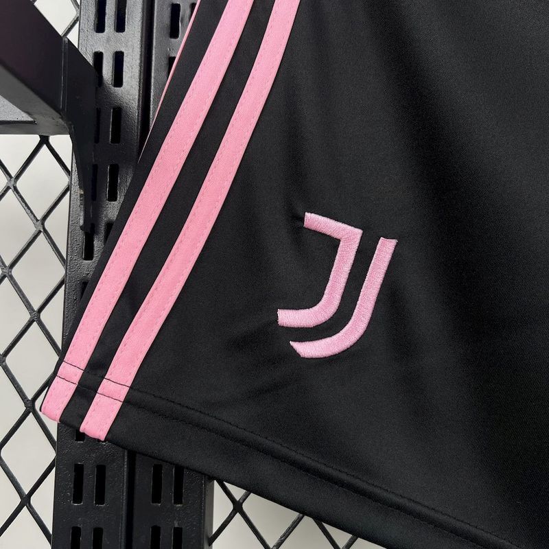 25-26 Juventus home shorts