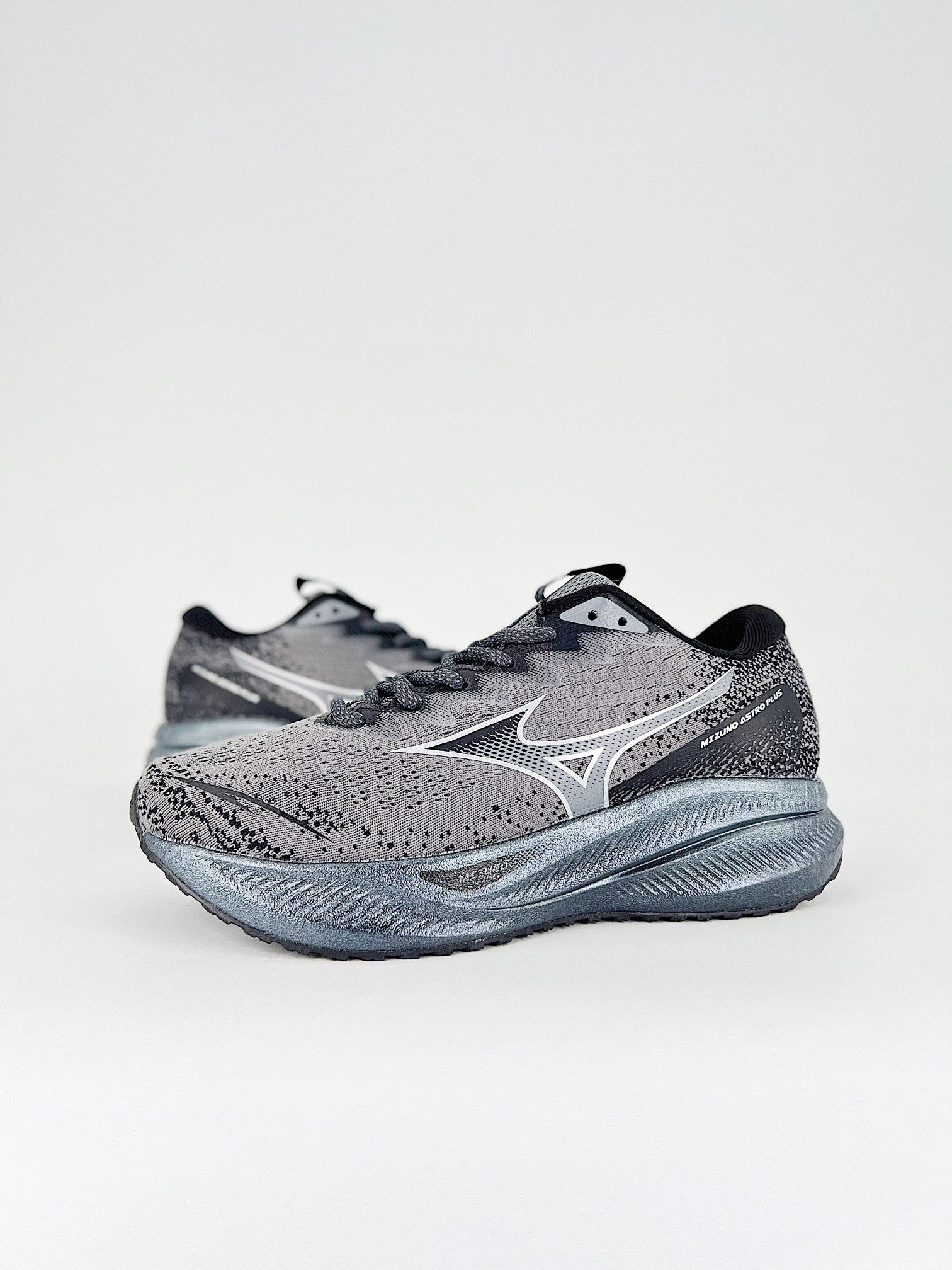 Mizuno ASTRO PLUS tm