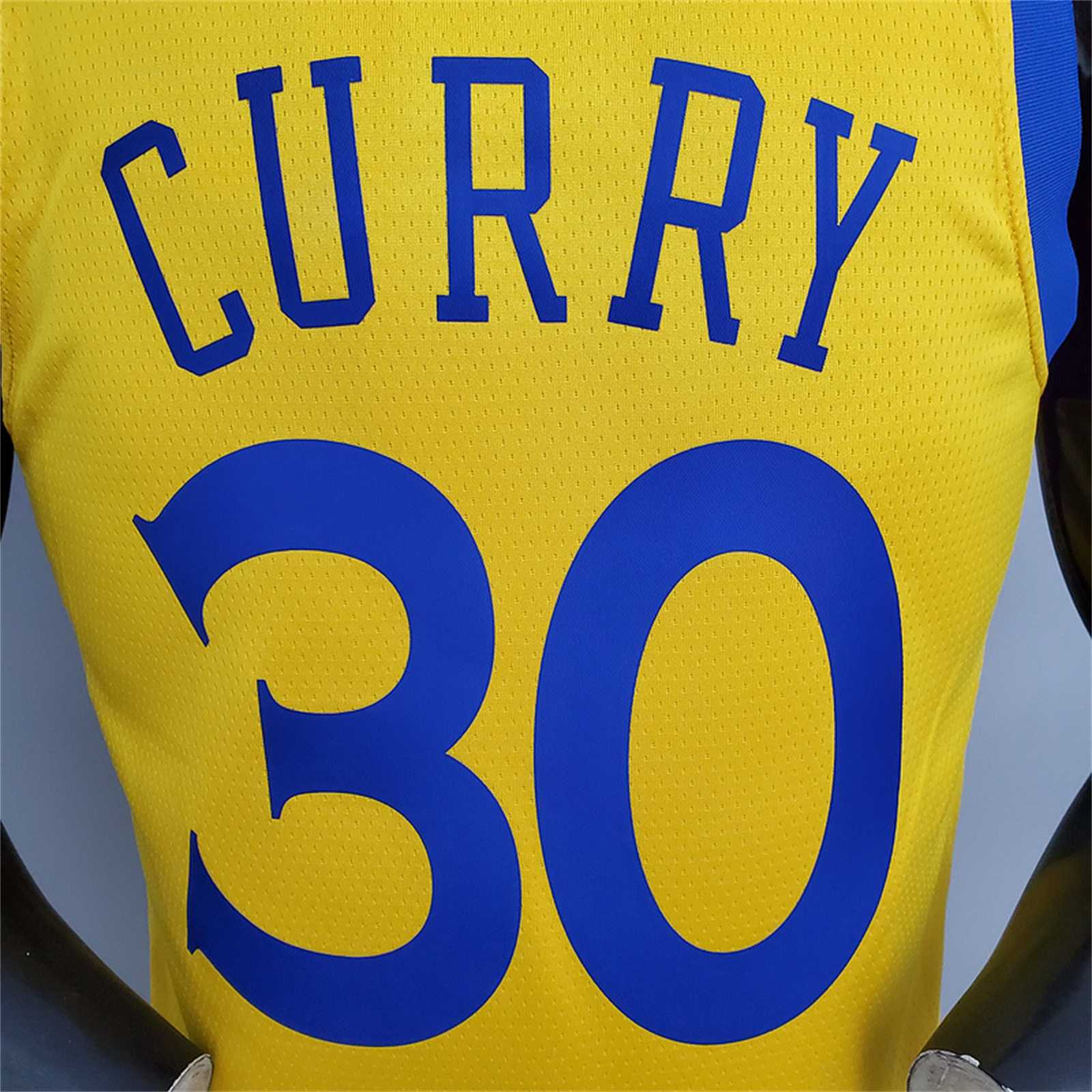 2018 Warriors#30 Chinese Dragon Robe Yellow