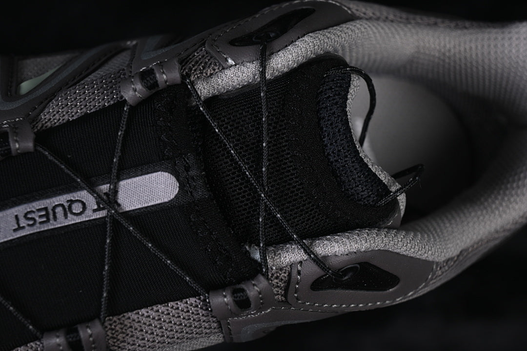 XT QUEST TRAIL RUNNING SHOES