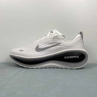 Nike Vomero Plus