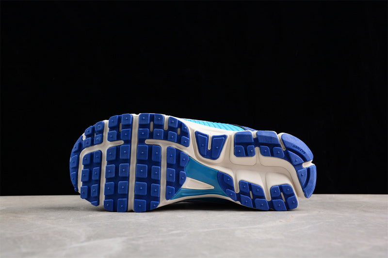 ZOOM VOMERO 5 SP WHITE/BLACK/GREY/BLUE