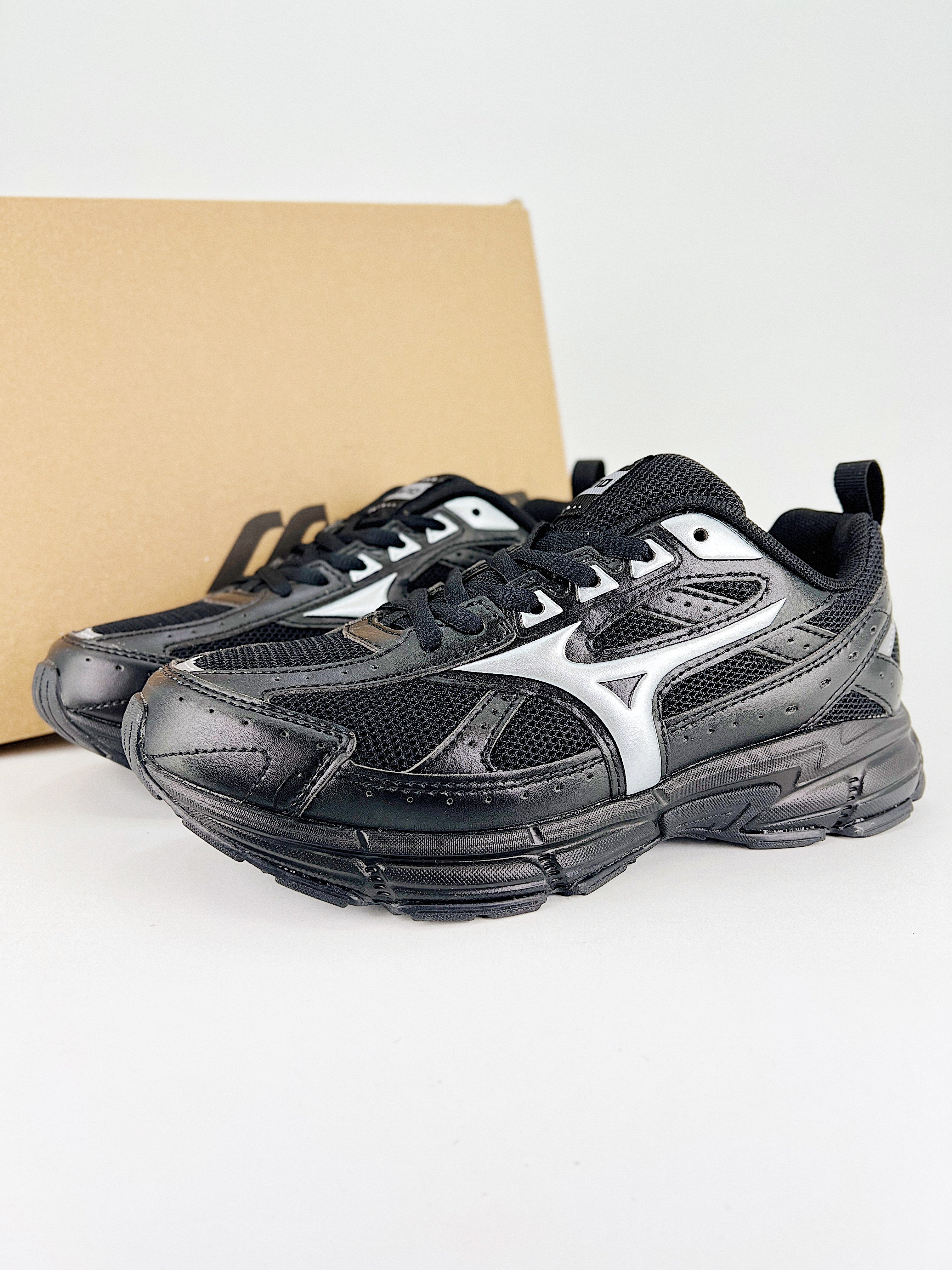Mizuno RACER TRAIL SE tm