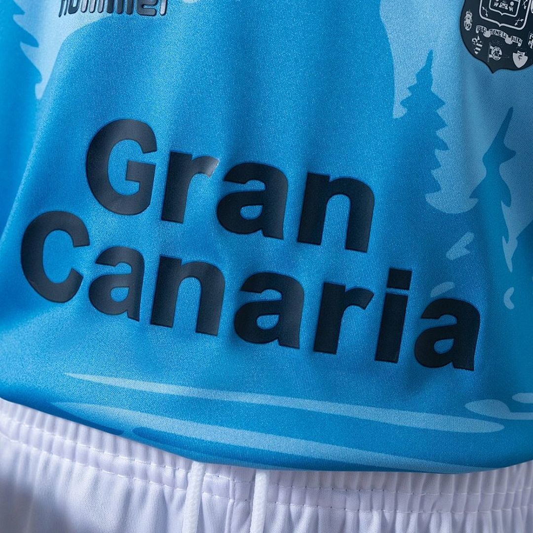 25-26 Las Palmas away kid kit