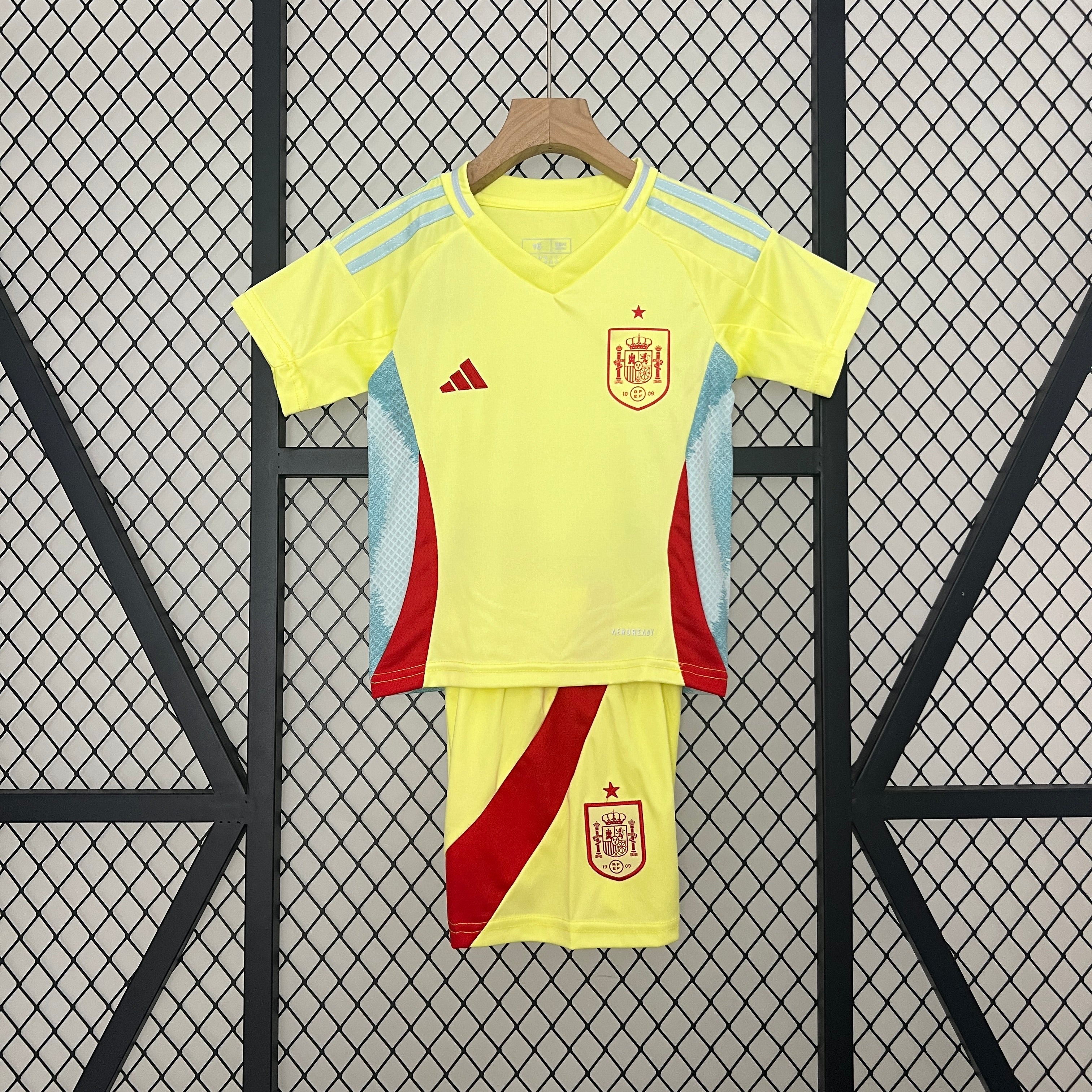 2024 Spain away kid kit