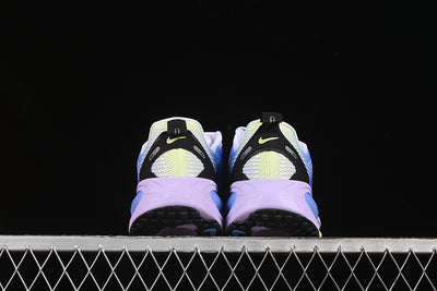 AIR ZOOM VOMERO 18