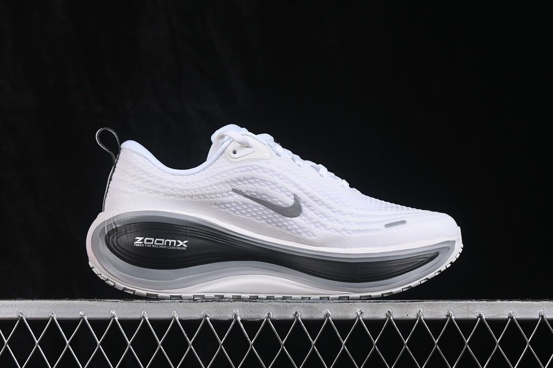 Nike Vomero 18