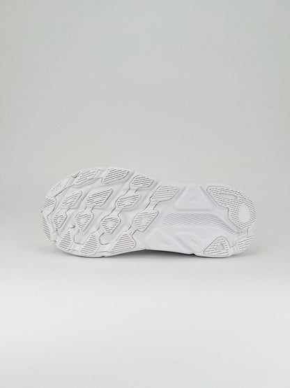 HOKA ONE ONE CLIFTON 9 TM
