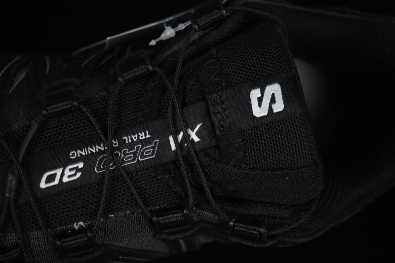 XA PRO 3D OUTDOOR TRAIL RUNNING SHOES