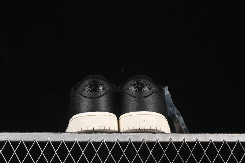 AIR JORDAN 1 LOW BLACK SAIL
