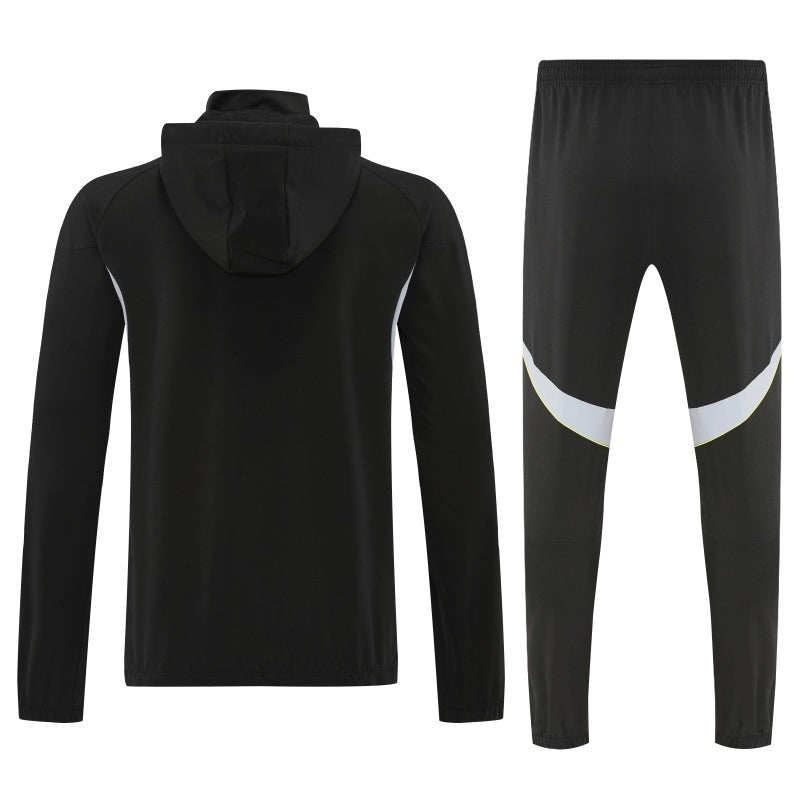 Real Madrid 2025/26 White Windbreaker suit