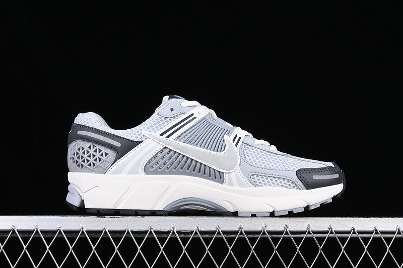 ZOOM VOMERO 5 SP WHITE/BLACK/GREY