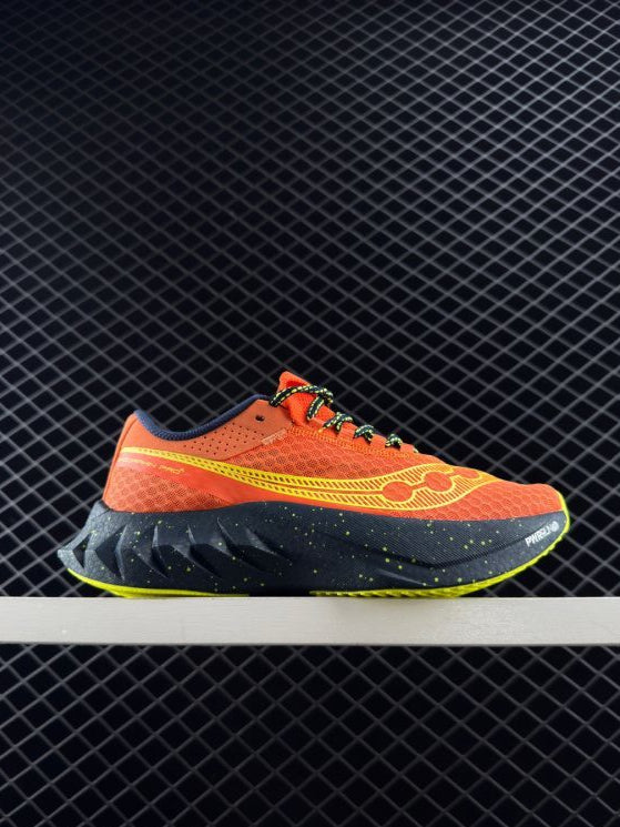 SAUCONY ENDORPHIN PRO4